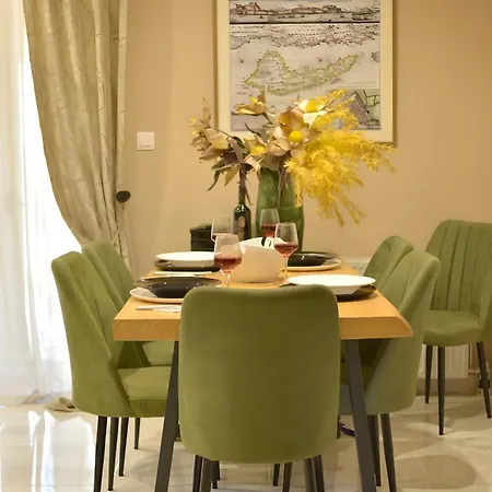 Casa Sorgente Agioi Douloi