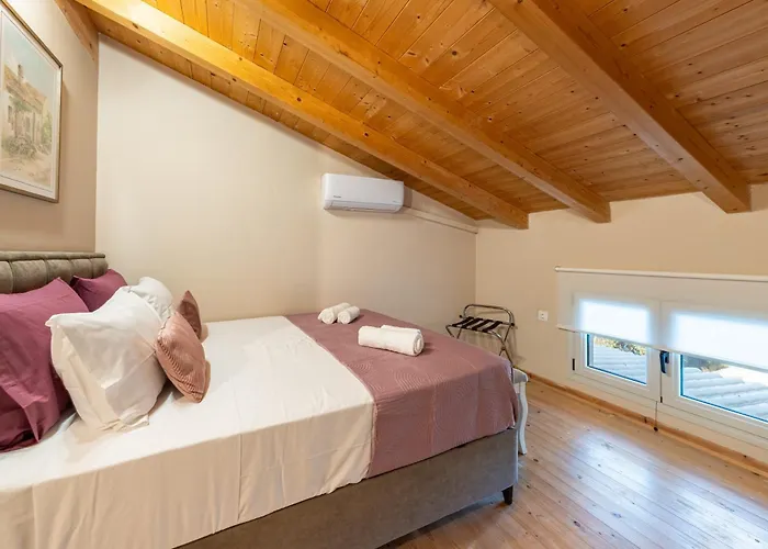 Casa Sorgente * Agioi Douloi