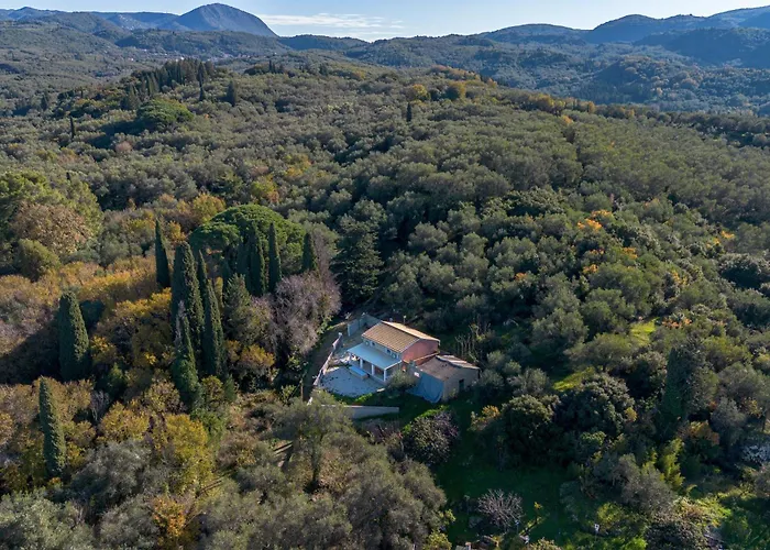 Casa Sorgente Agioi Douloi